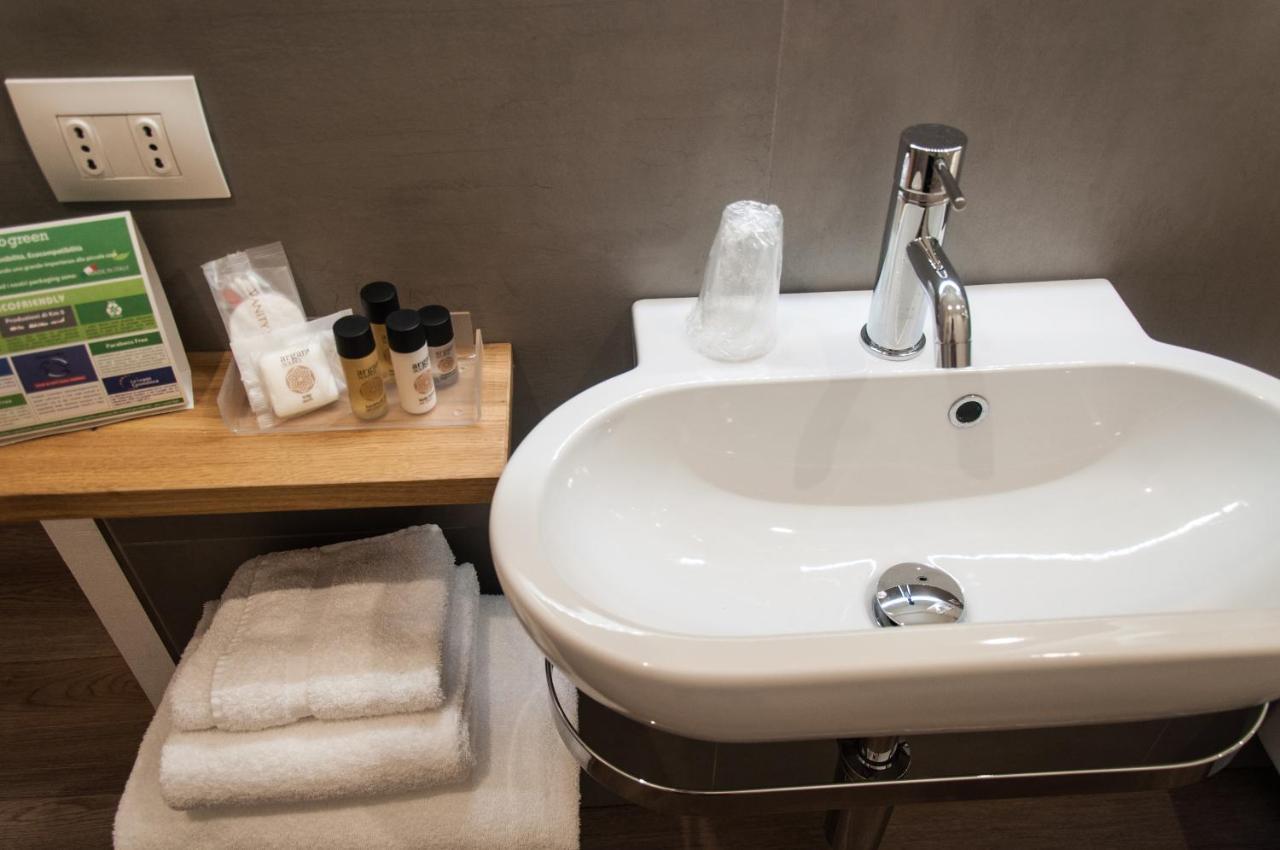 Homy Bnb Empoli Exteriör bild