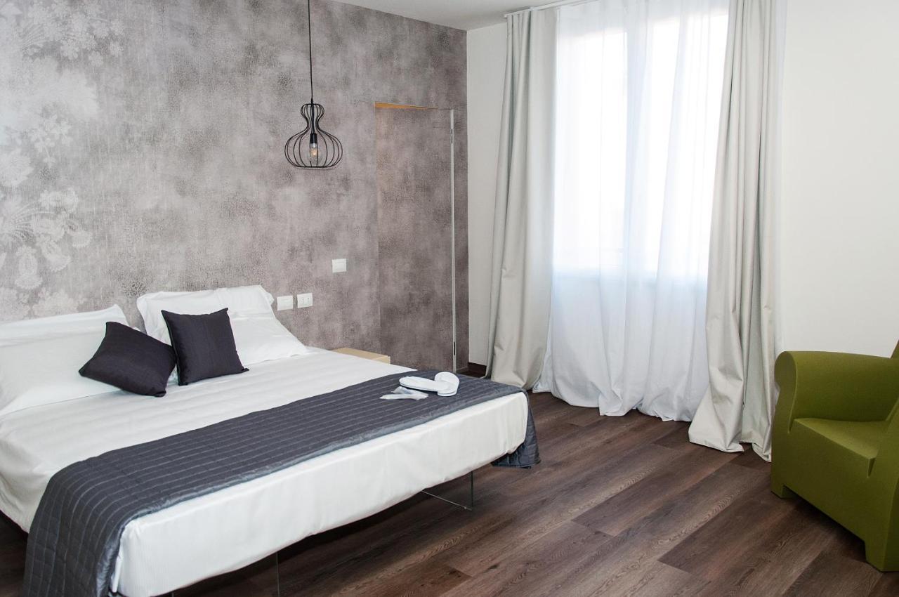 Homy Bnb Empoli Exteriör bild