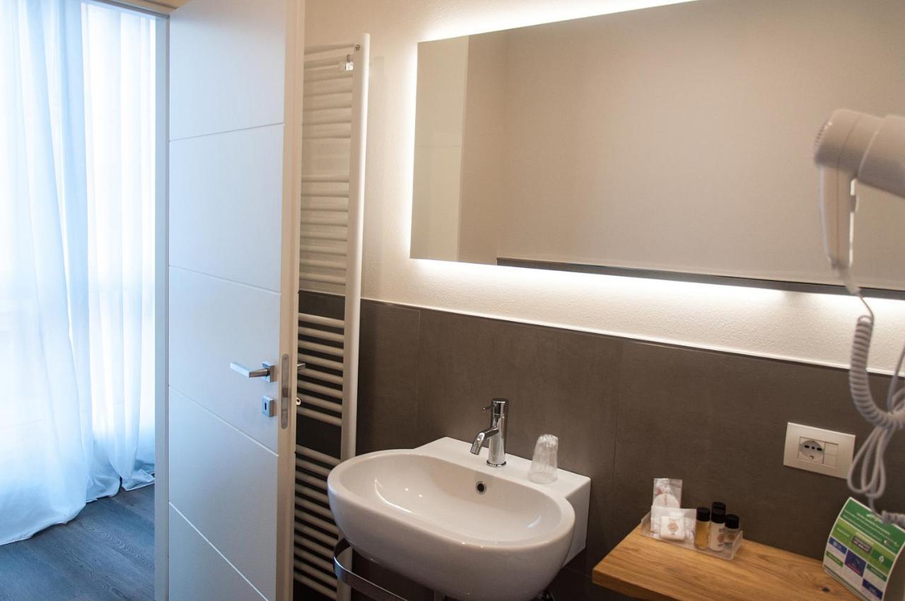 Homy Bnb Empoli Exteriör bild