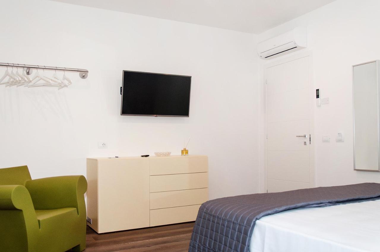 Homy Bnb Empoli Exteriör bild